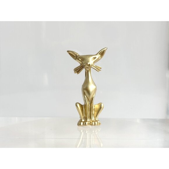 Sassy Art Deco Cat Gold Toned Matte Costume Jewelry Brooch | Lapel Pin - Picture 8 of 10